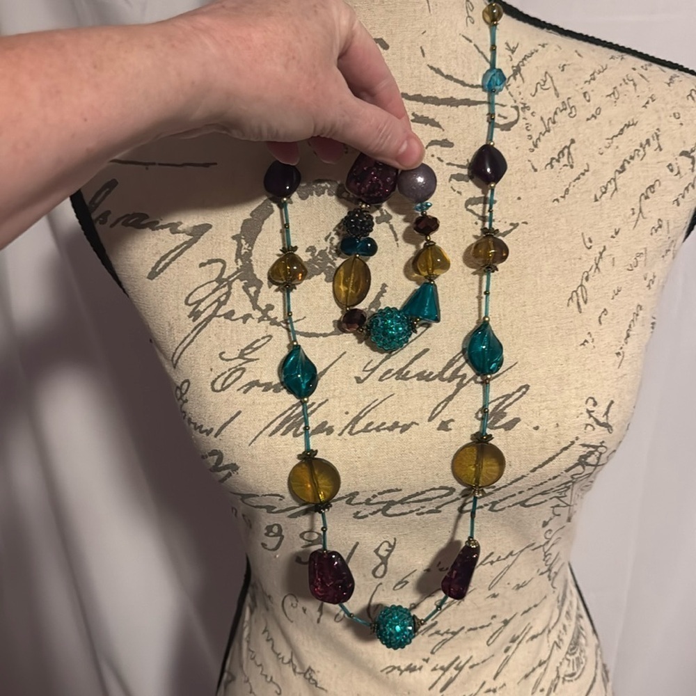 Necklace & bracelet set